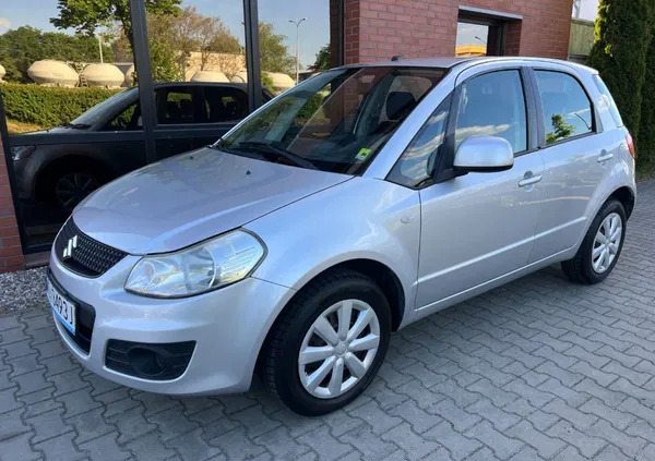 lubuskie Suzuki SX4 cena 26900 przebieg: 153000, rok produkcji 2012 z Borne Sulinowo